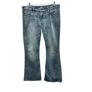 SILVER FRANCES FLARE BLUE SLIGHT DISTRESSING JEANS SIZE W31/L31